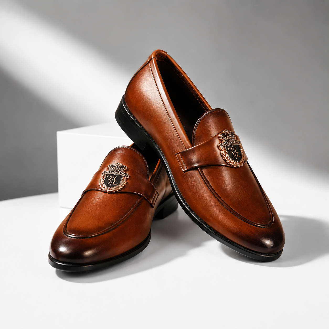 HI Collections Premium Brown Crest Loafers