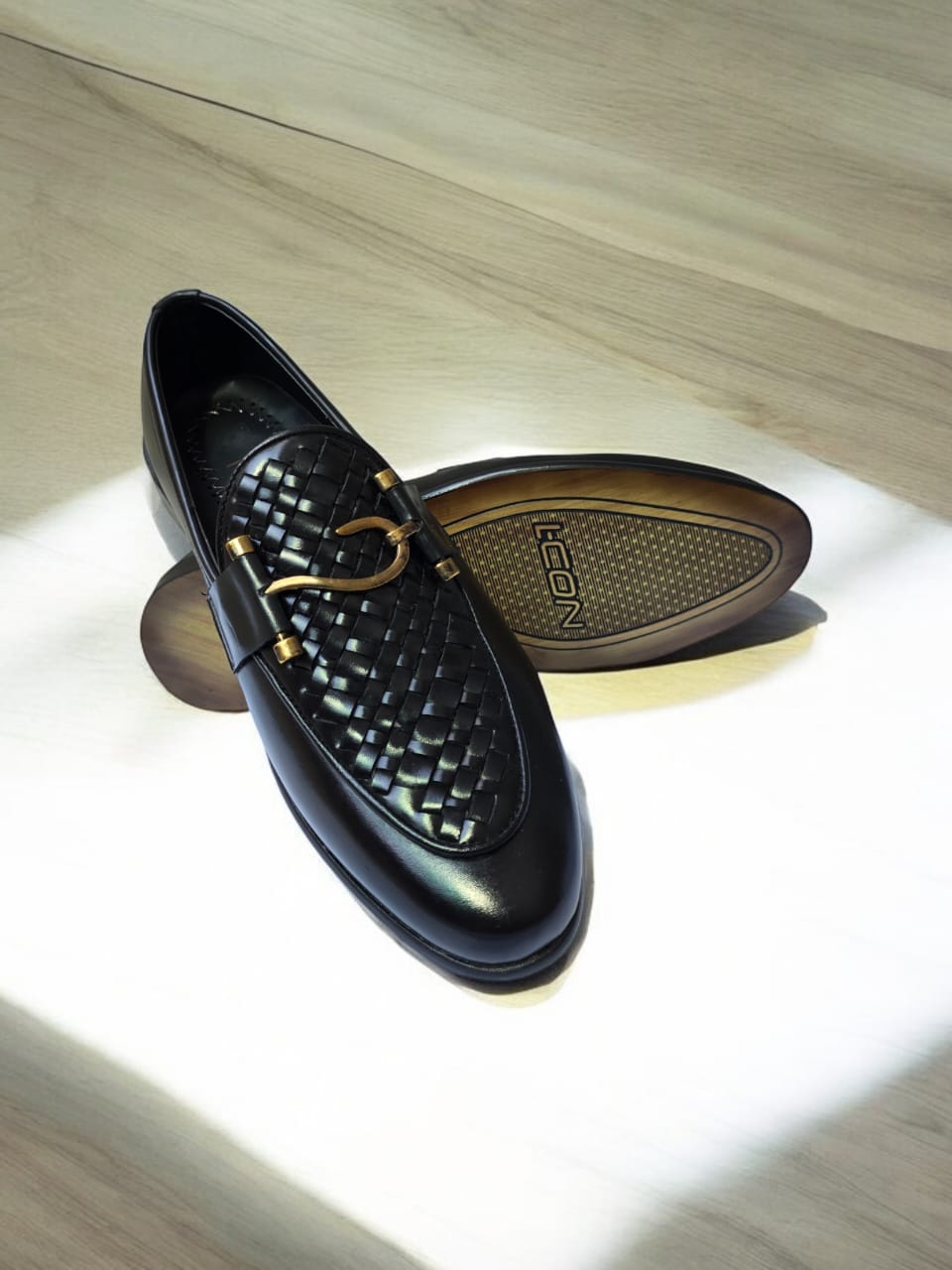 S buckle shoes (1080)