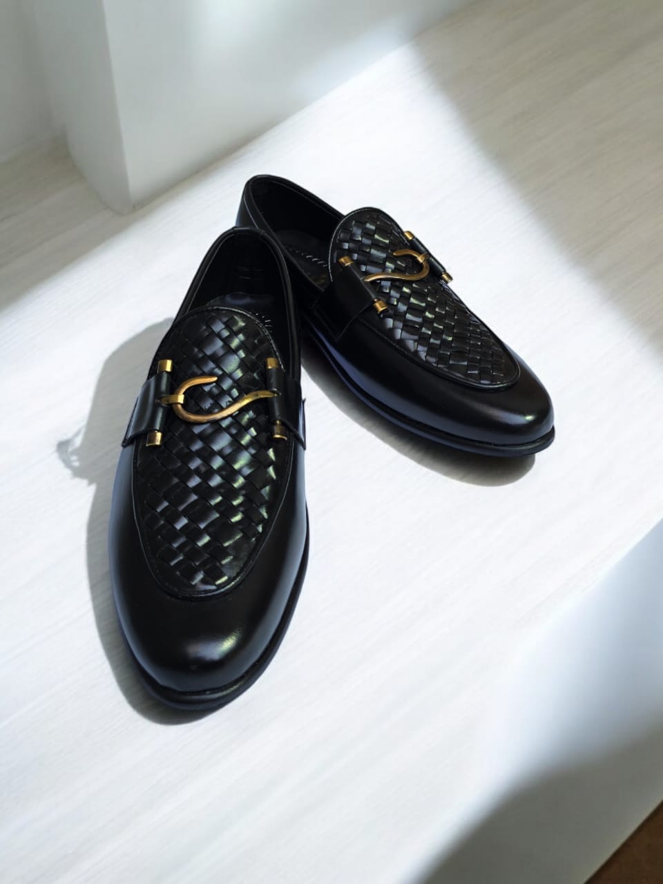 S buckle black collection